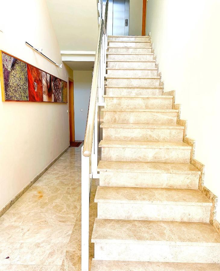Golden Gardens Lux Apartment 哈维亚 外观 照片