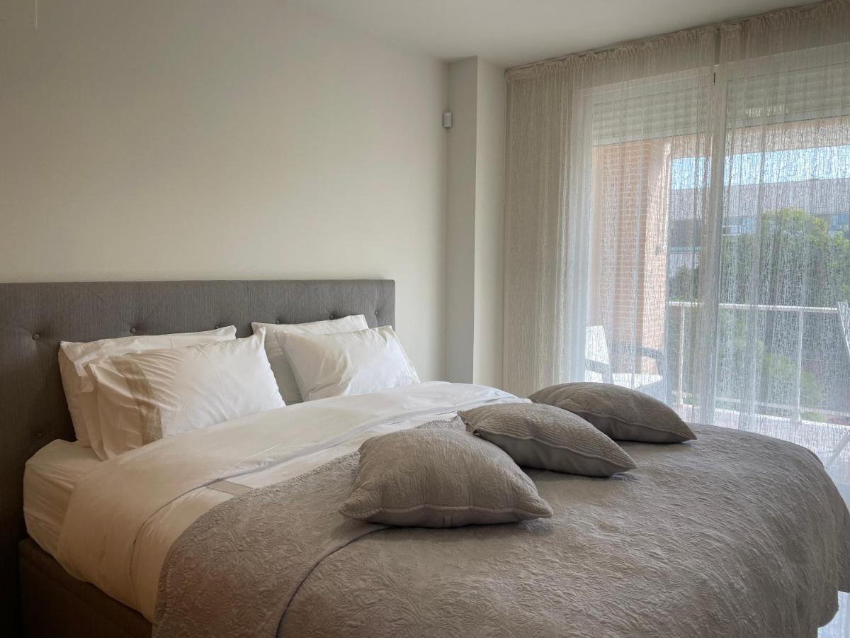 Golden Gardens Lux Apartment 哈维亚 外观 照片